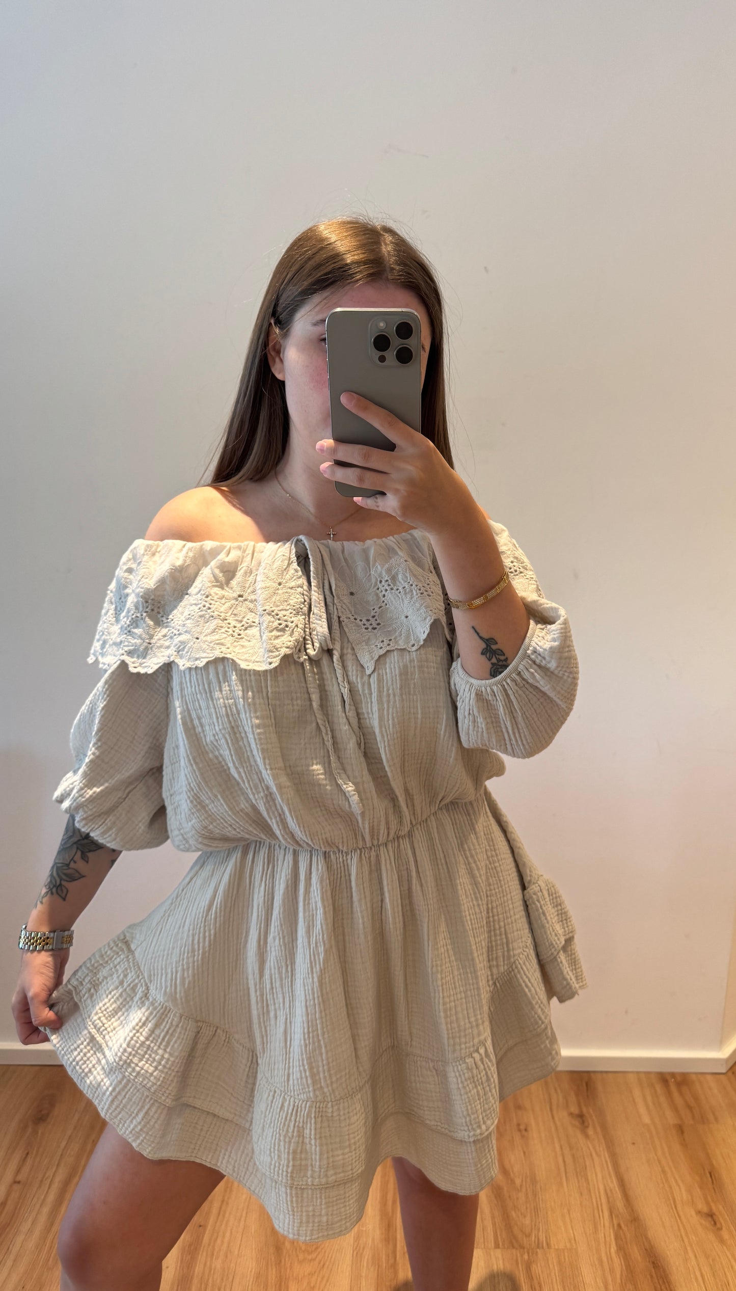 Spitzen Offshoulder Kleid