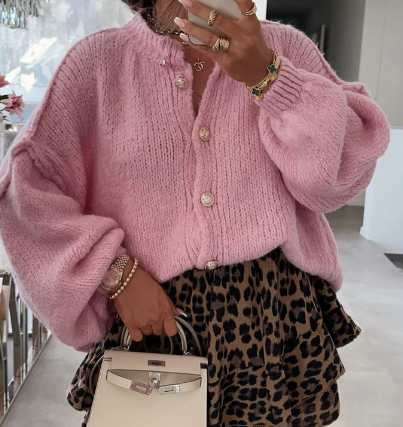 Oversize Cardigan kurz mit goldenen Knöpfen