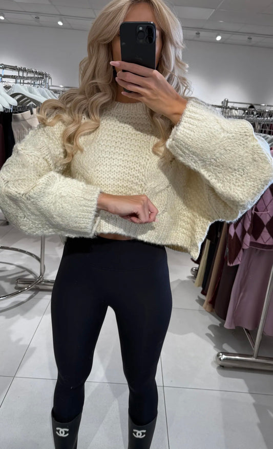 Handmade Crop Marielle