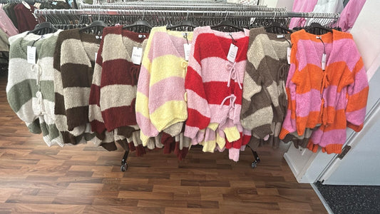 Cardigan Schleifen