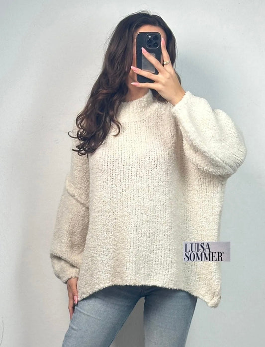 Ultra Oversize Boucle Kuschelpullover