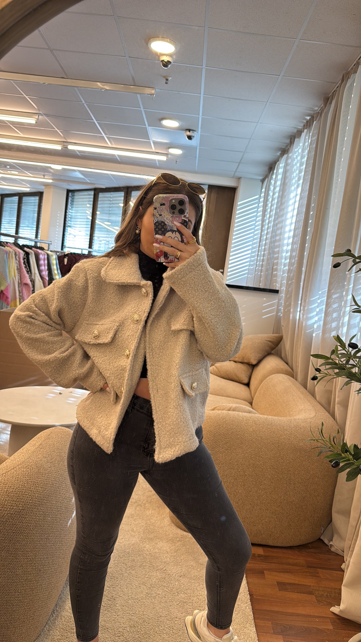 Teddy Jacke Sissy